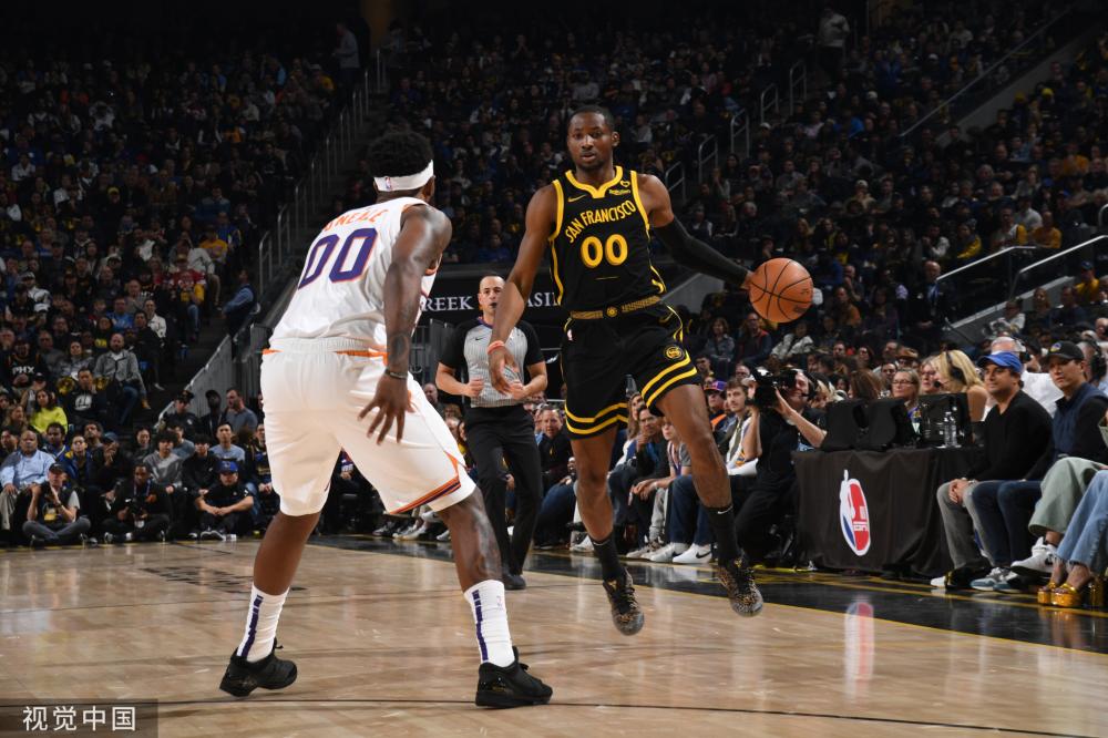 他与后场搭 他与后场搭